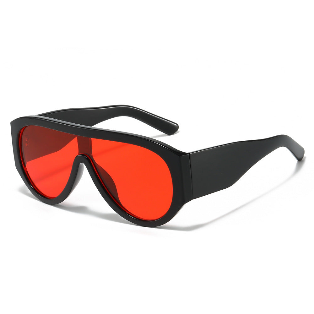 Retro-Inspired Oversized Sun Shield Sunglasses Stornfield