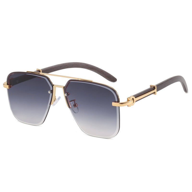 Women's Stylish Sunglasses in Elegant Metal Frame Stornfield