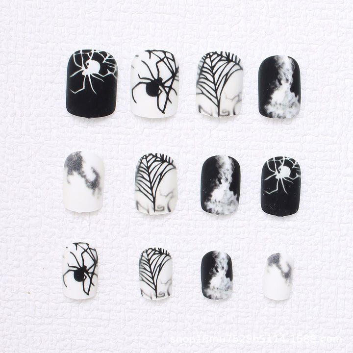 Spooky Spider-Themed Press-On Nails Stornfield
