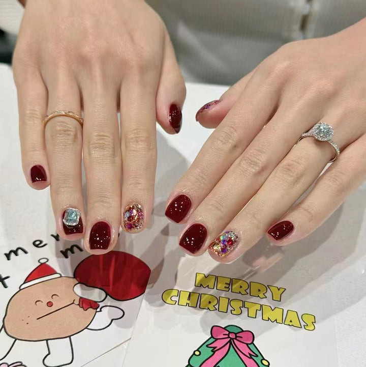 Elegant Press-On Nail Art Set with Gemstone Accents Stornfield