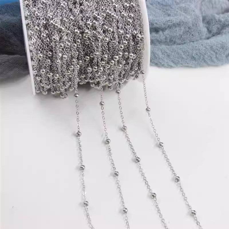 Delicate Beaded Chain Necklace Stornfield