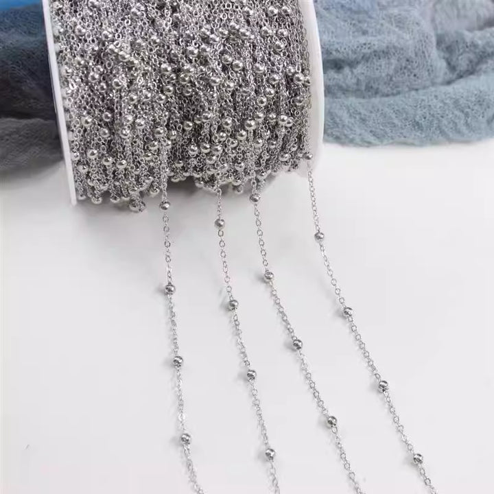 Delicate Beaded Chain Necklace Stornfield