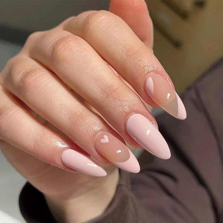 Glamorous nail art with heart motifs Stornfield