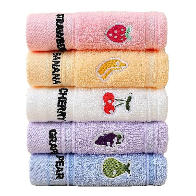 Ladies cotton towel with fresh pear motif Stornfield