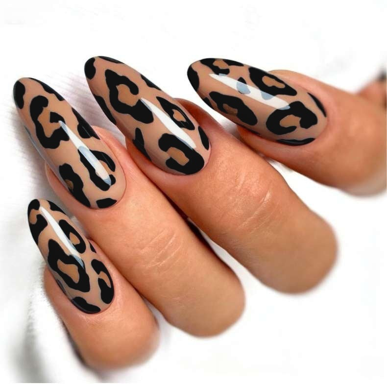 Stylish Leopard Print Press-On Nails Stornfield