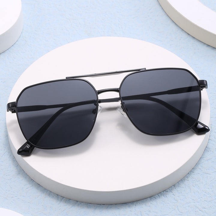 Women Fashionable Oversized Sunglasses in Elegant Shield Design Stornfield