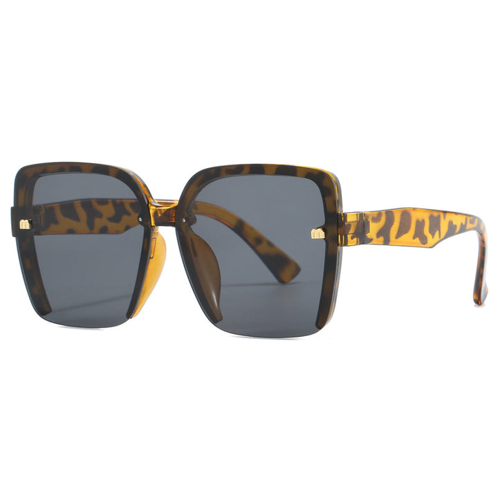 Women's oversized sunglasses with stylish, modern frame Stornfield