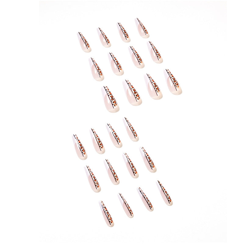 Artful nail extensions in modern leopard design Stornfield