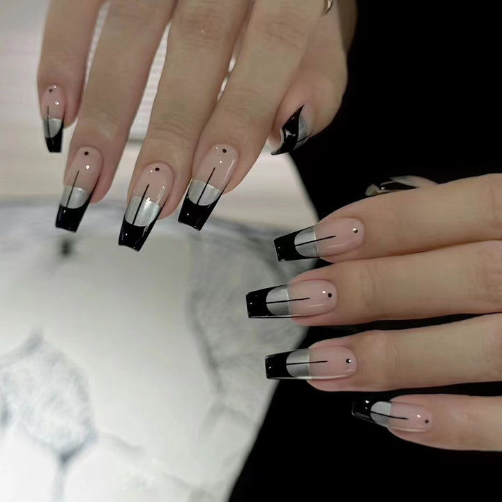 Trendy French Manicure Stornfield