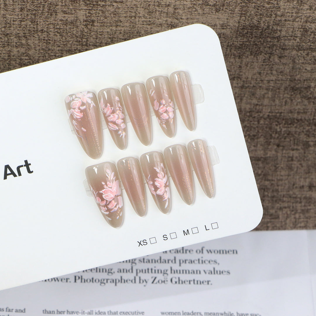 Elegant Press-On Nail Art Set with Floral Design Stornfield