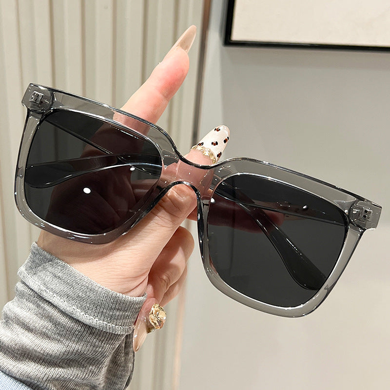 Women's oversized sunglasses with matte frame Stornfield