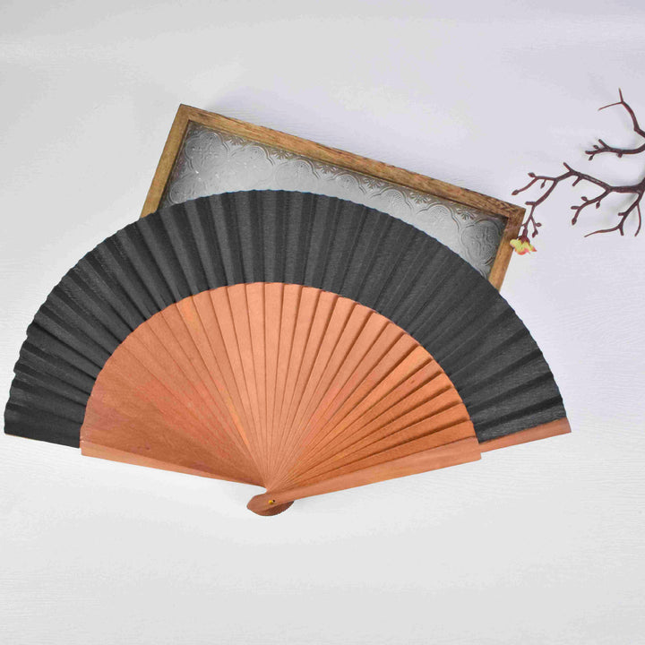 Ladies fan made of high-quality paper with stylish wooden frame Stornfield