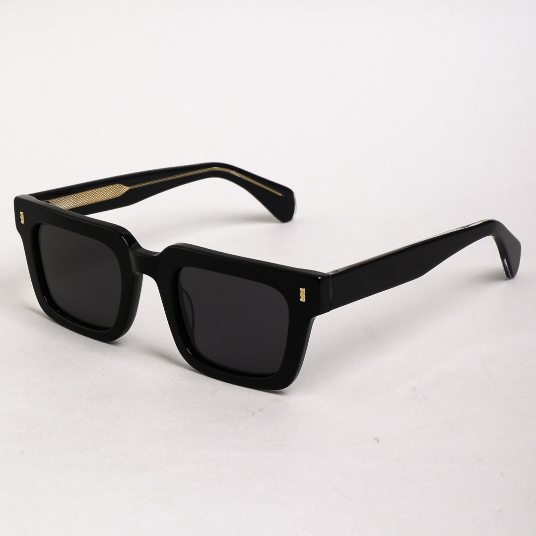 Ladies fashionable sunglasses with robust design and polarizing lenses Stornfield