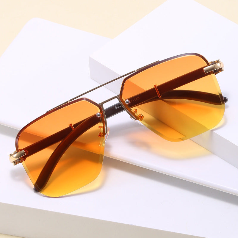 Women's Stylish Sunglasses in Elegant Metal Frame Stornfield