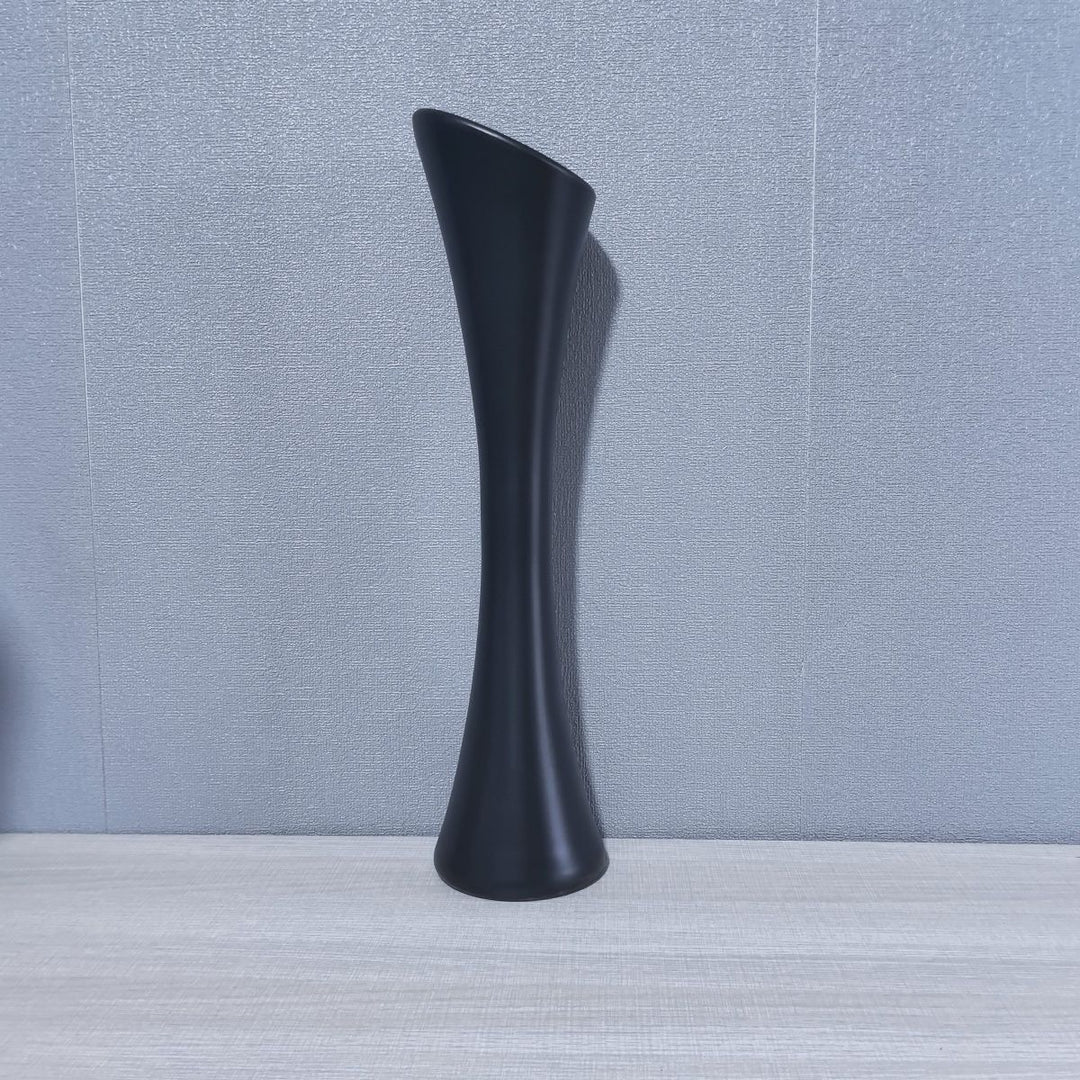 Elegant Sculptural Floor Vase Stornfeild