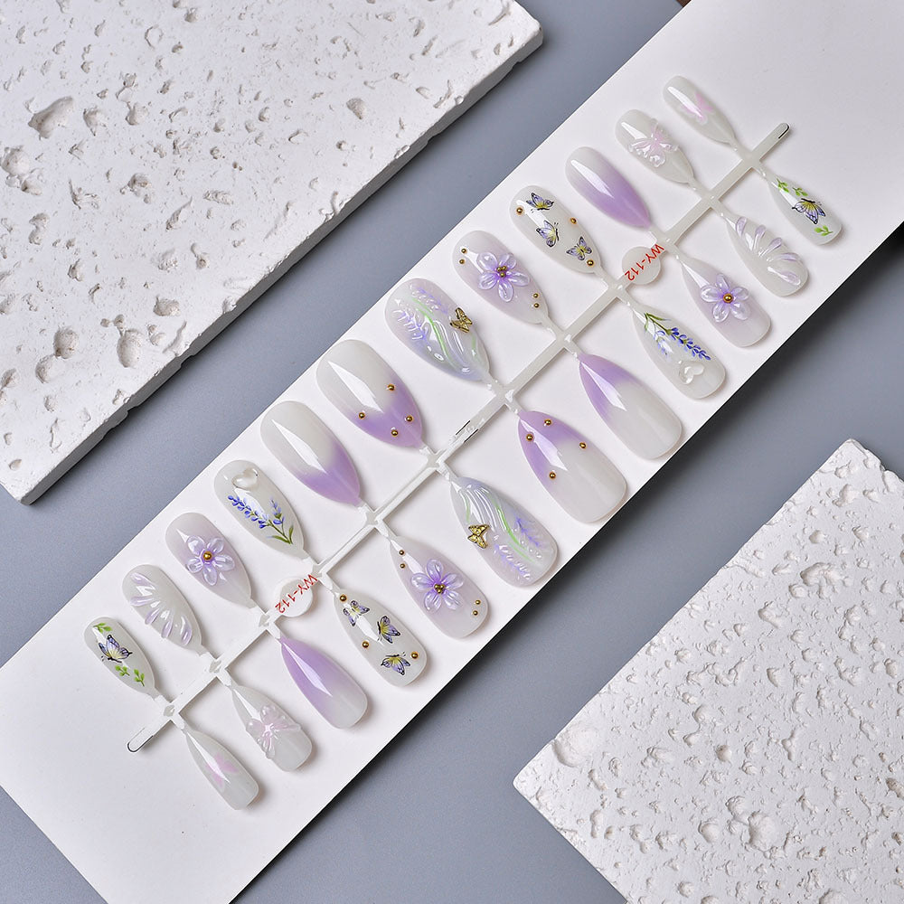 Elegant Floral Artwork Press-On Nails Stornfield