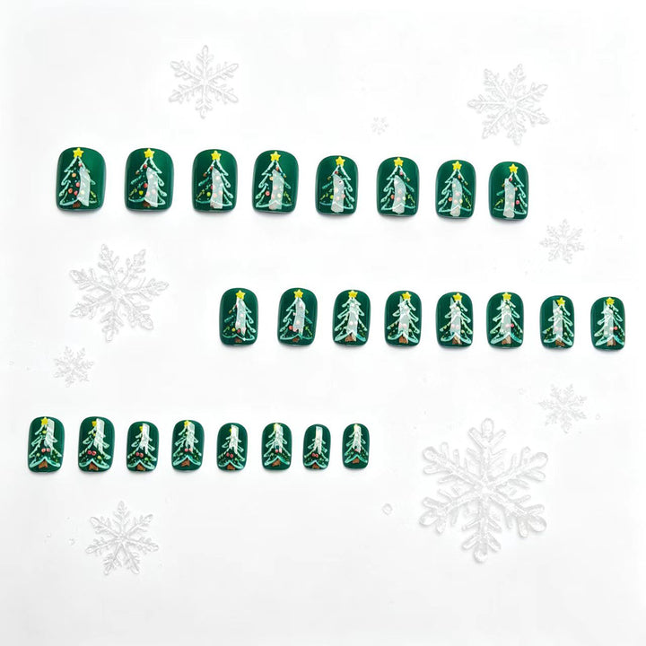 Festive artificial nails with Christmas tree design Stornfield