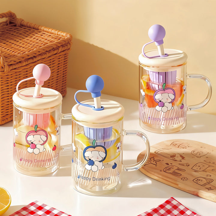 Ladies drinking glass with creative silicone lid and integrated straw Stornfield