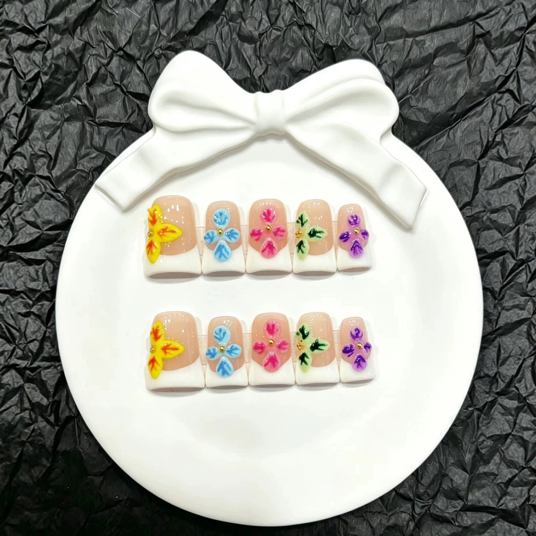 Decorative Floral Press-On Nail Art Set  1791773161
