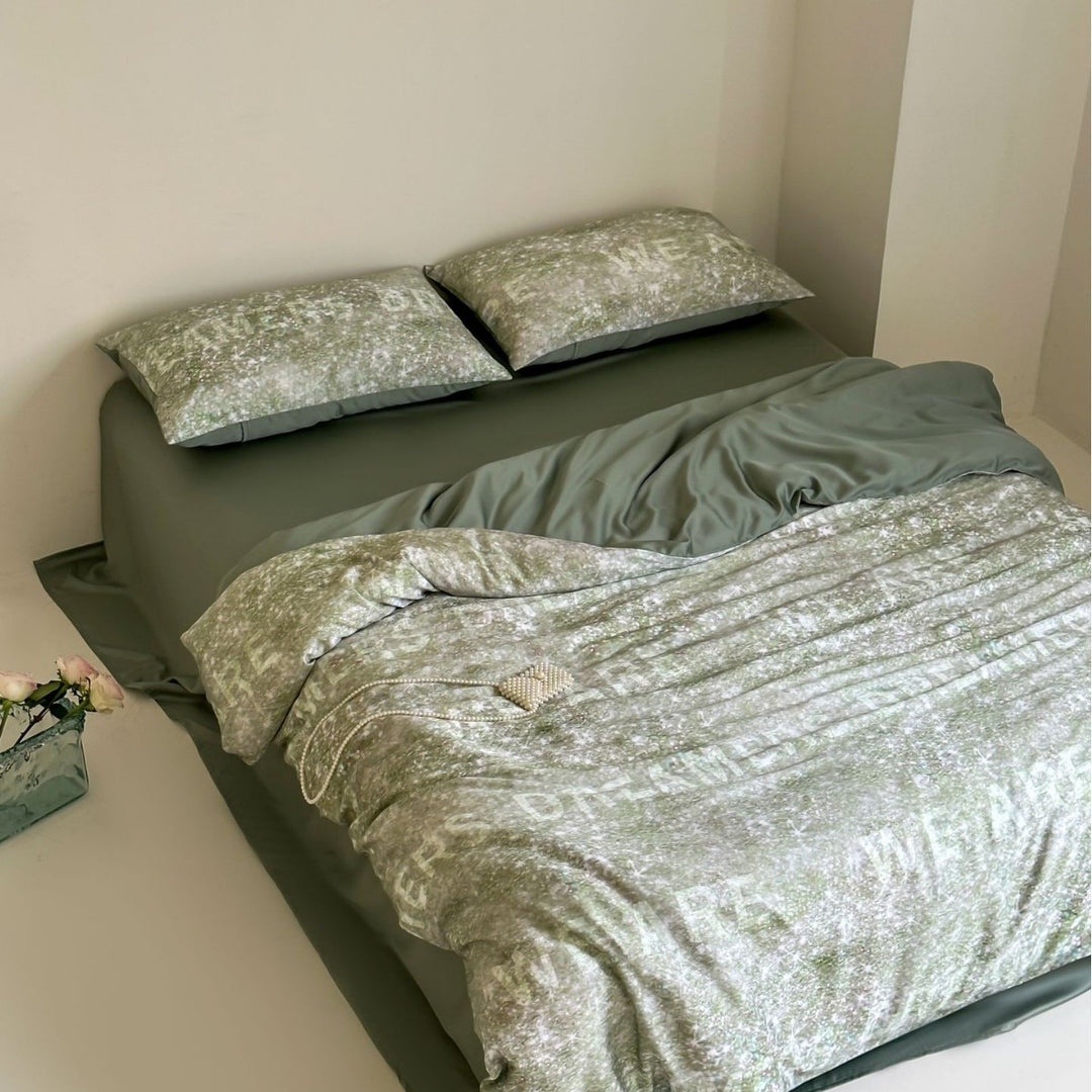 Bedding set with marbled all-over print and fitted sheet Stornfield