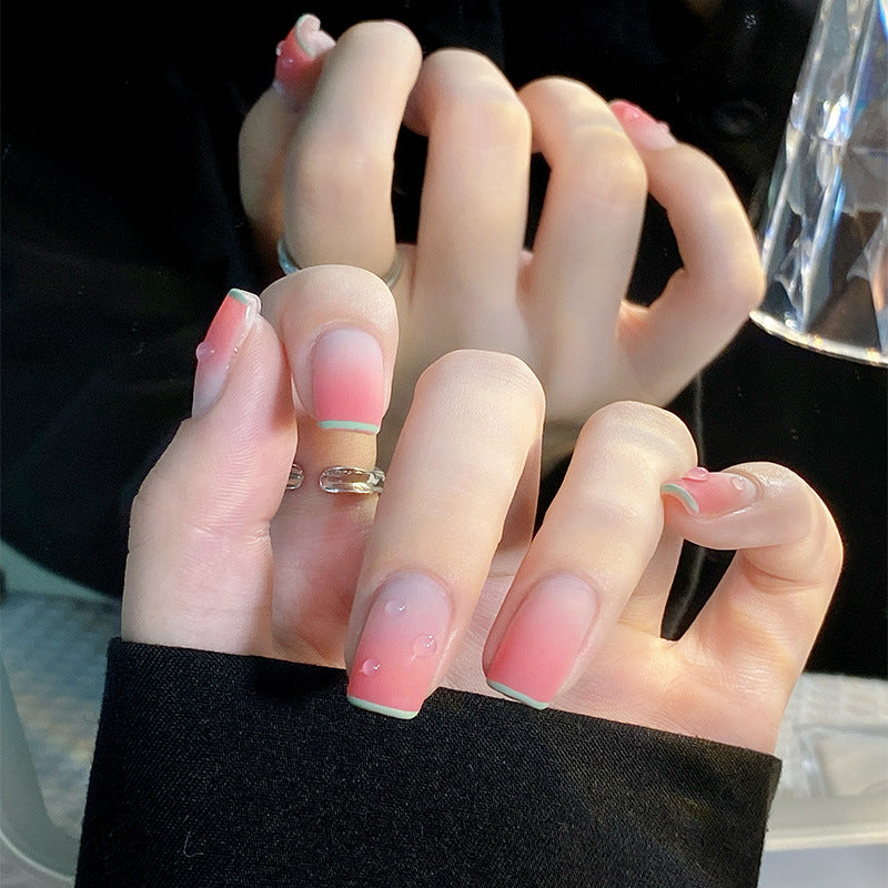 Artistic and elegant nail designs Stornfield