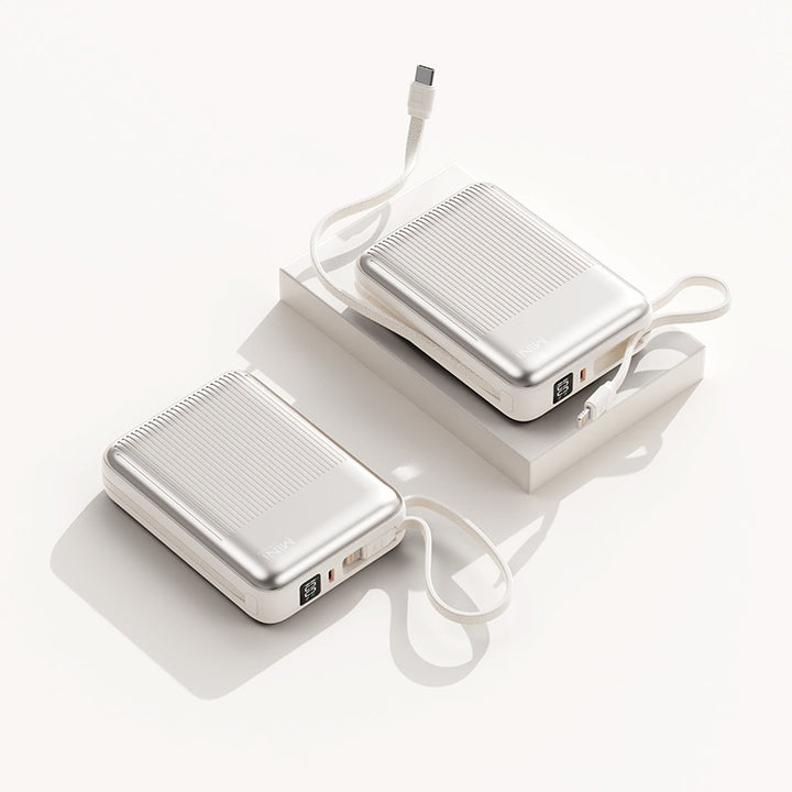 Compact power bank with integrated cable system Stornfield