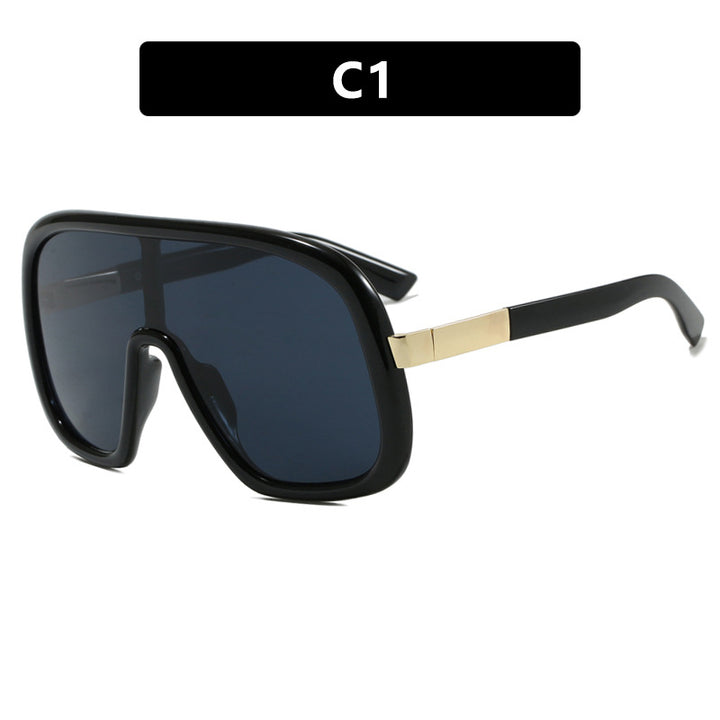Women's oversized sunglasses in elegant retro design Stornfield