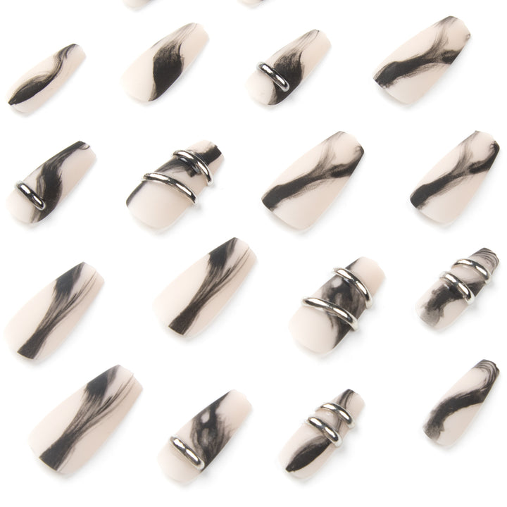 Trendy and creative artificial nails Stornfield