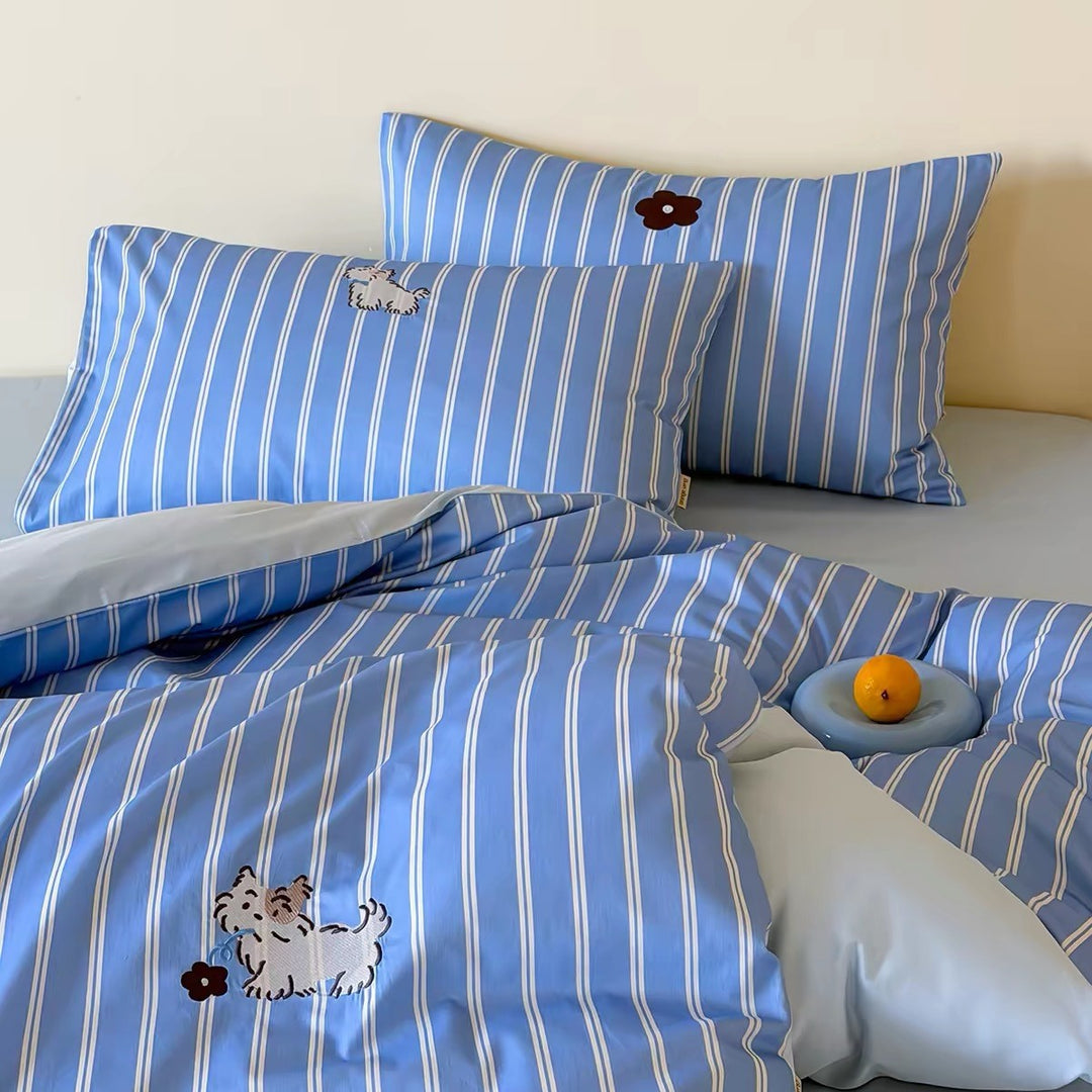Striped Cotton Sateen Duvet Cover Set with Embroidered Cat Patch and Hidden Zipper