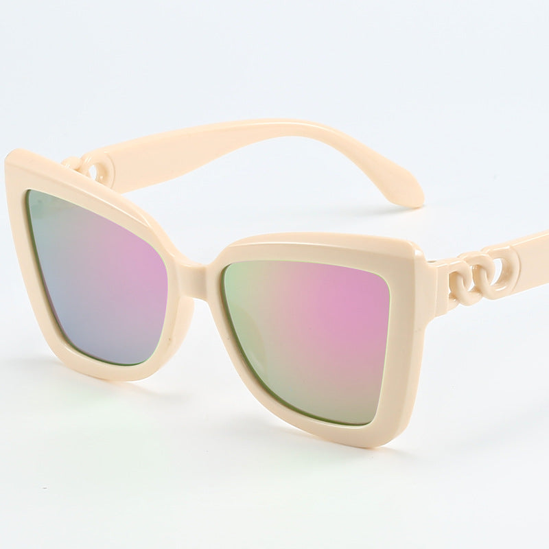 Ladies modern cat-eye sunglasses with clear frame and UV protection Stornfield