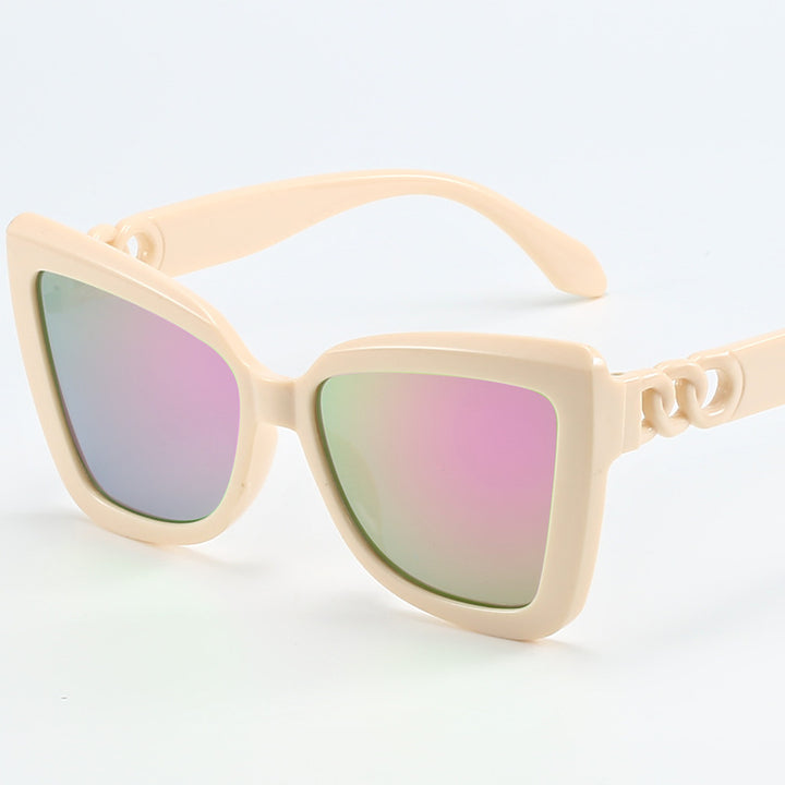 Ladies modern cat-eye sunglasses with clear frame and UV protection Stornfield