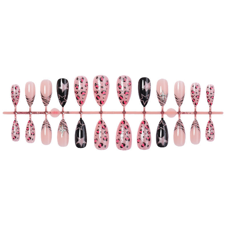 Creative nail art set with leopard and glitter accents Stornfield