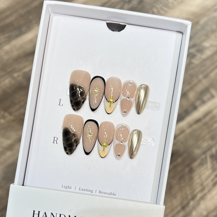 Reusable Stiletto Nail Art Set with Star and Gold Accents Stornfield