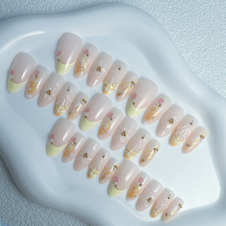 Artificial nails with floral and modern accents Stornfield