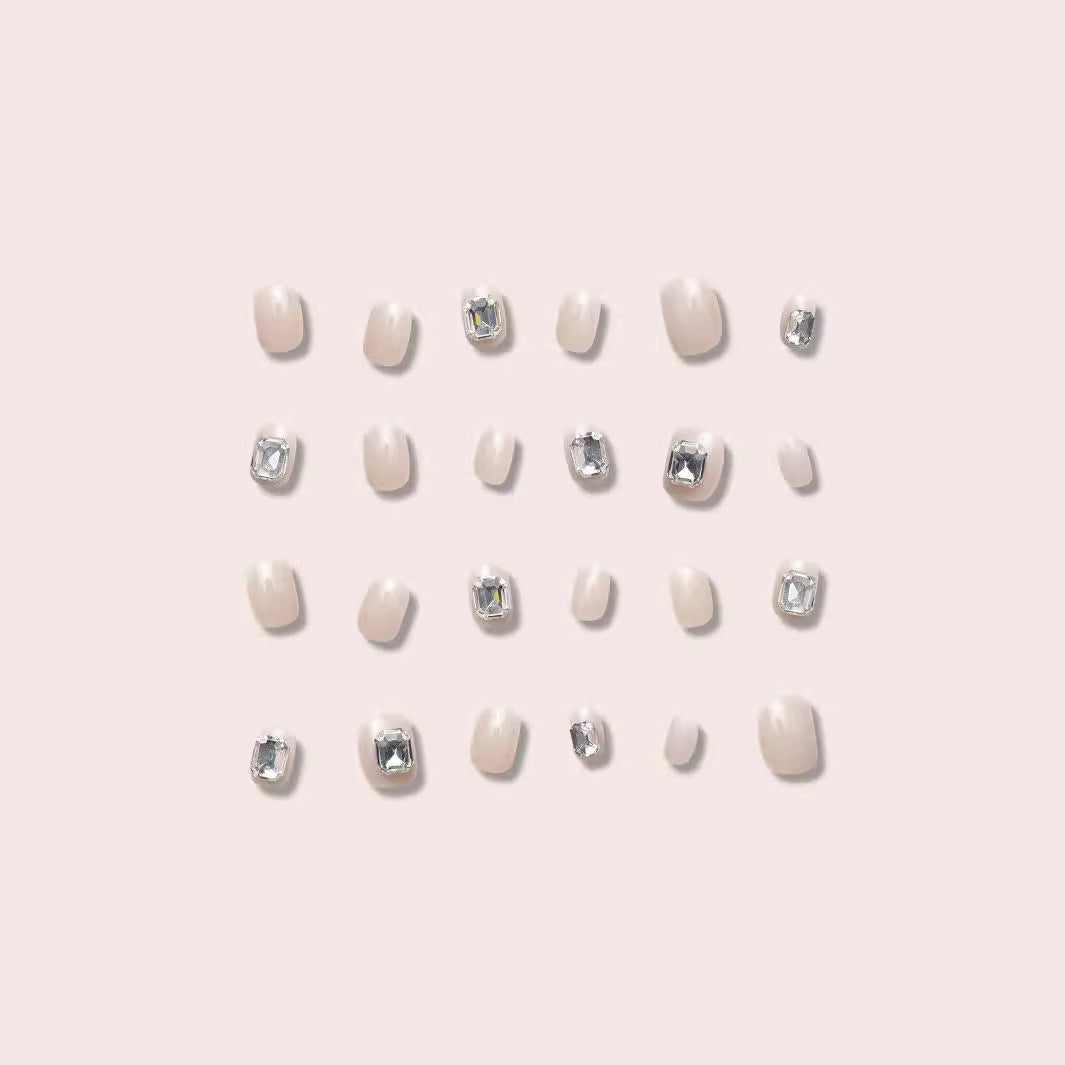 Glamorous Rhinestone-Embellished Press-On Nails Stornfield