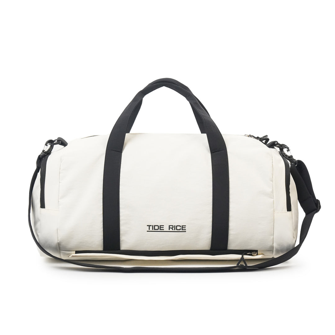 Sporty Travel Bag With Sturdy Shoulder Strap Stornfield