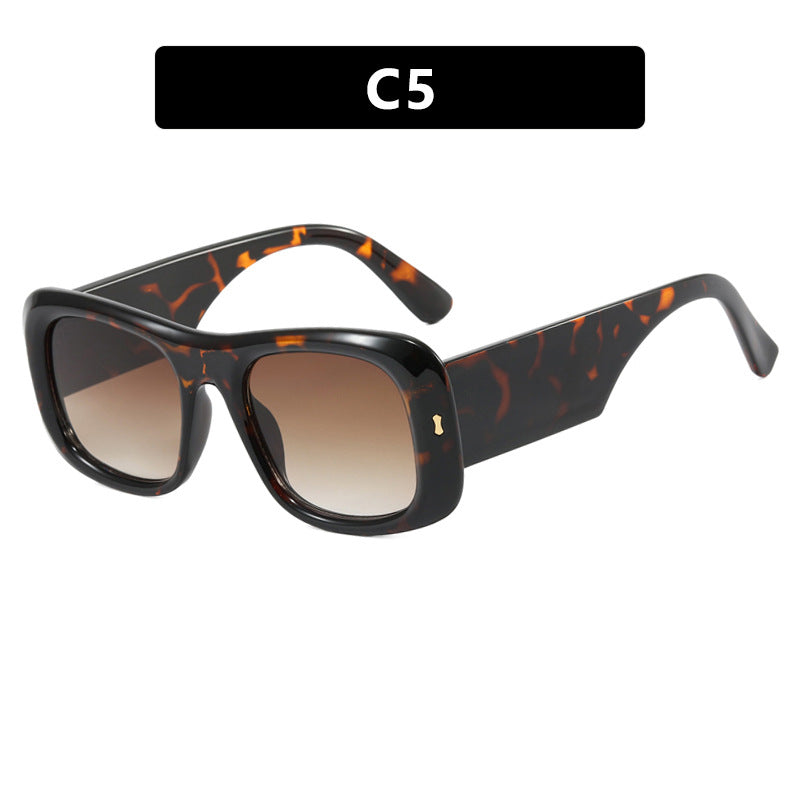 Women's square sunglasses with reflective protective lenses and modern frame construction Stornfield