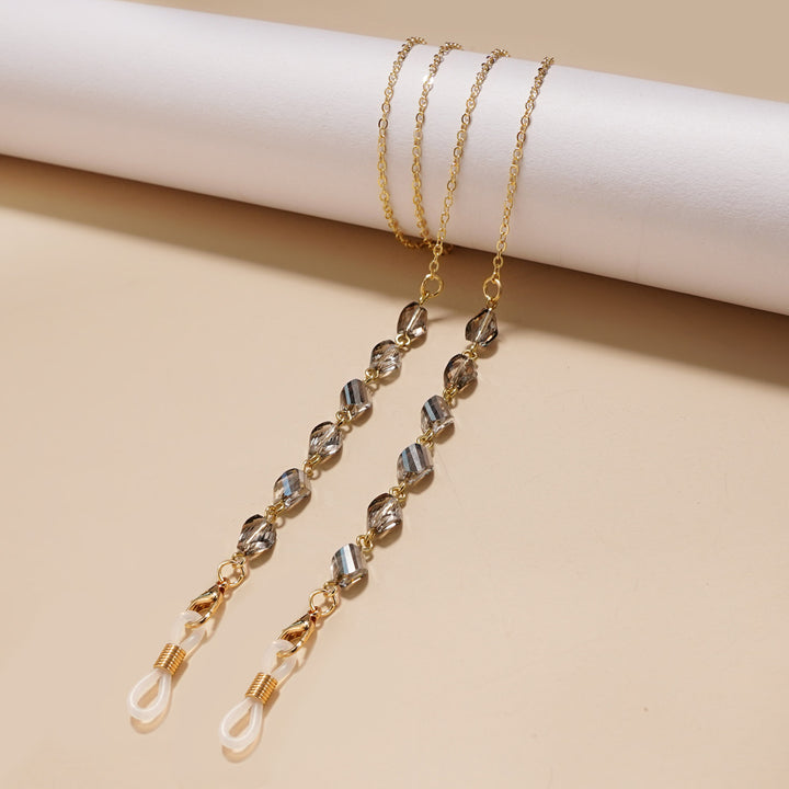 Elegant Beaded Eyewear Chain Stornfield