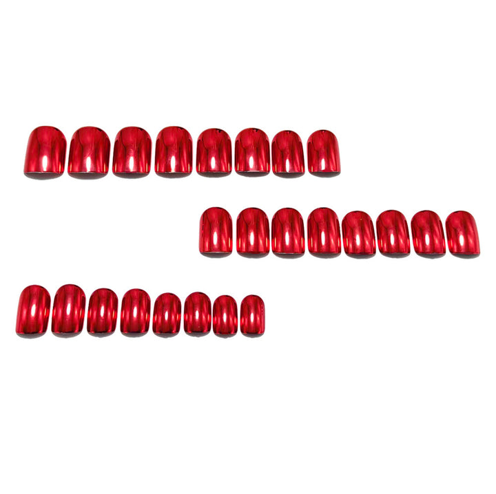 Elegant and Shiny Artificial Nails Stornfield