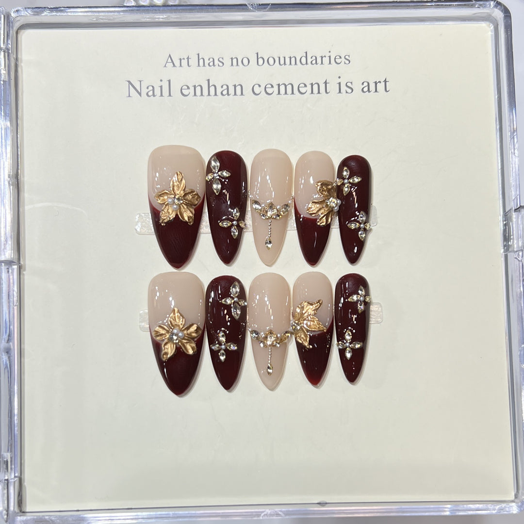 Artistic Press-On Nail Set with Elegant Floral Design Stornfield