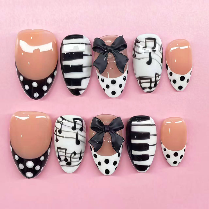 Stylish Themed Press-On Nail Set