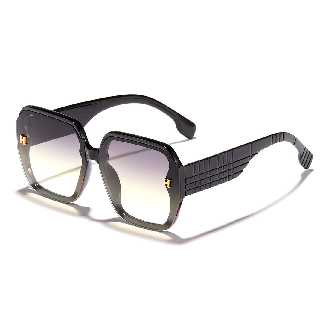 Women's fashionable sunglasses with square frame and trendy lenses Stornfield