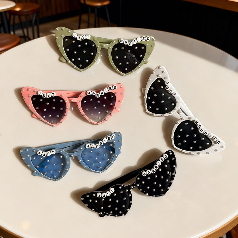 Novelty Heart-Shaped Sunglasses Stornfield