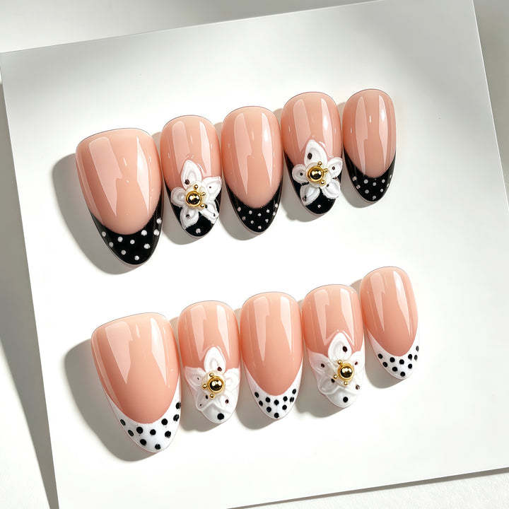 Elegant Themed Press-On Nail Collection