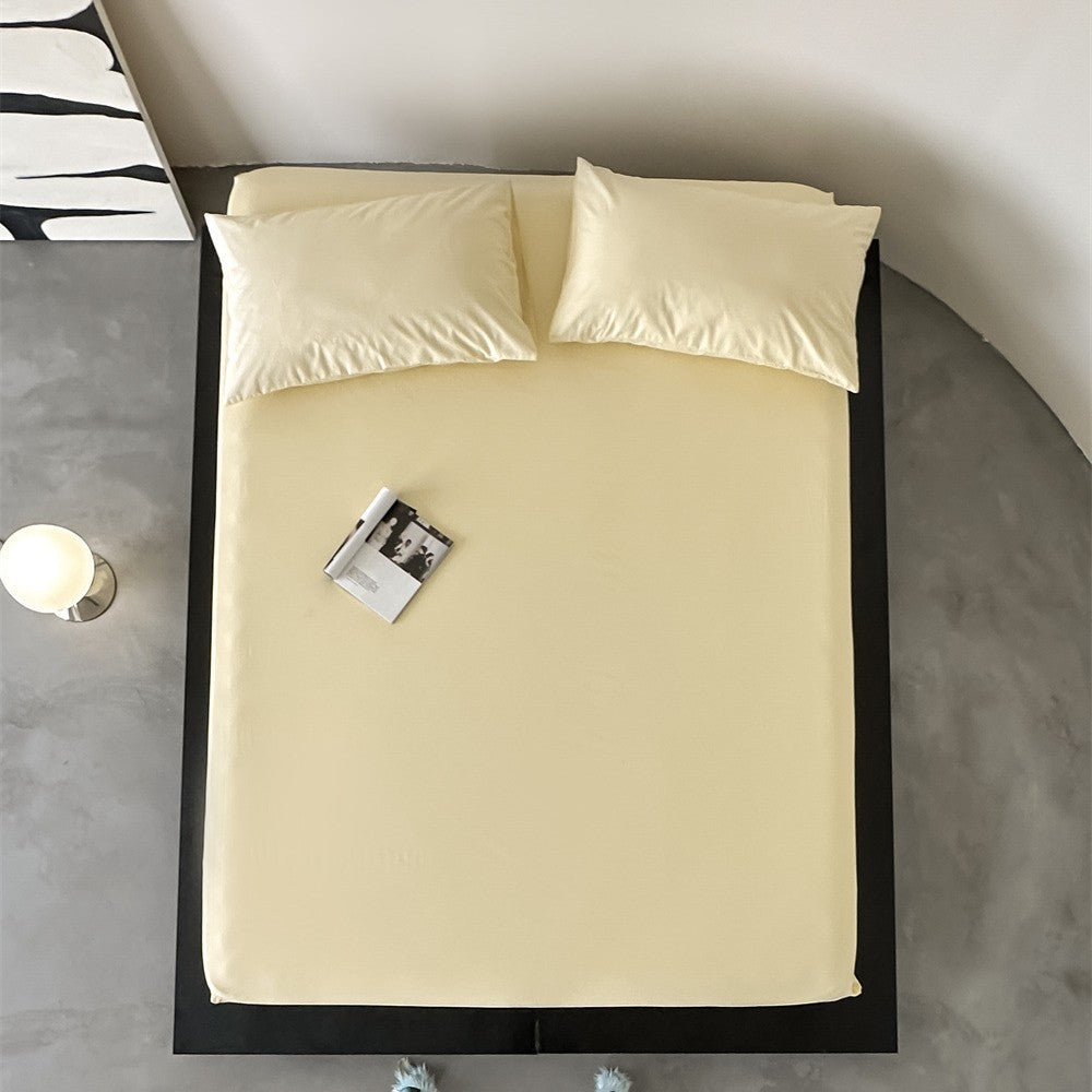 Fitted sheet set with pillowcases made of extra soft cotton jersey and deep hem