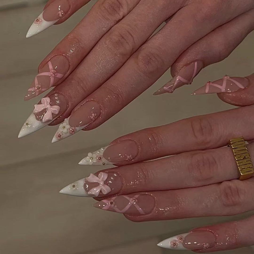 Elegant artificial nails with floral accents Stornfield