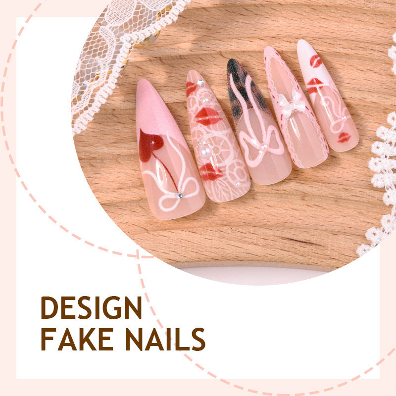 Nail art covers Stornfield