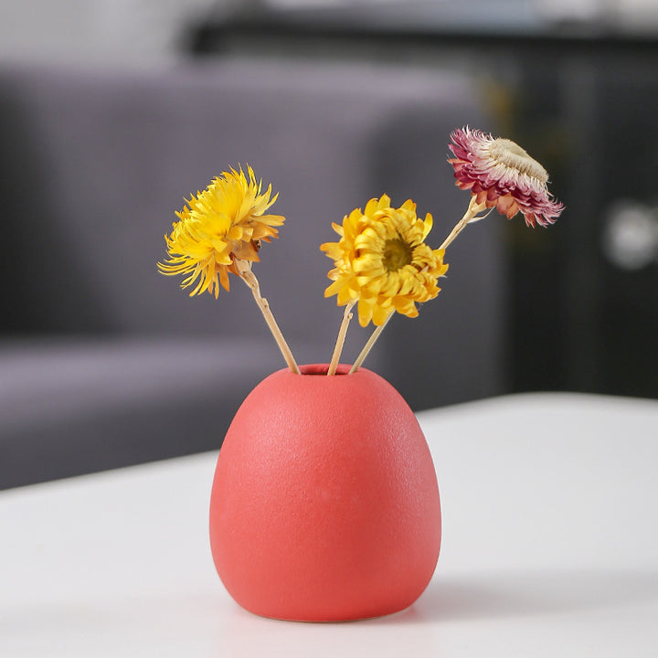 Modern Sculptural Ceramic Vase Stornfeild