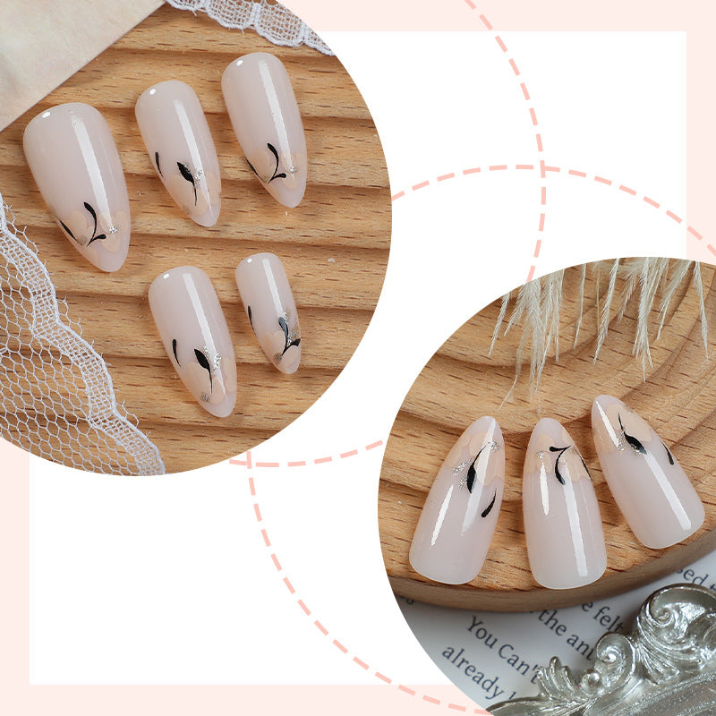 Decorative Press-On Nail Set with Artistic Floral Design Stornfield