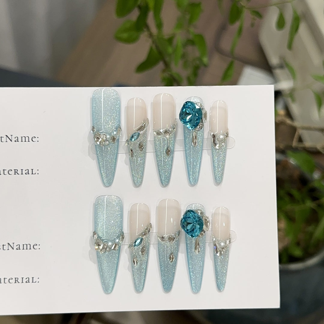 Glamorous Press-On Nail Art Set with Rhinestone Accents